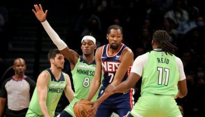 年轻群狼险些撕破篮网 开局慢热成东部豪强隐患