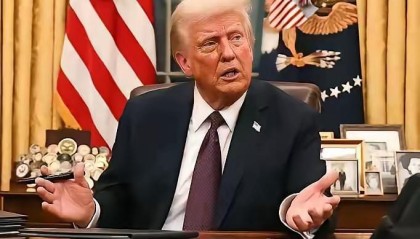 PG模拟器-特朗普：中国将在一年内吞并加拿大