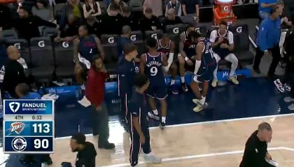 霍姆格伦砍下30分14篮板4盖帽，雷霆末节113-90打停快船